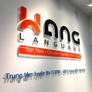 Chữ logo mica dán tường